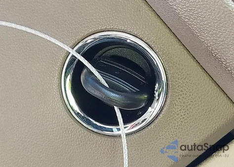 2009 Chrysler 300C Hemi из США, поврежденный, VIN 2C3LA63T19H619545